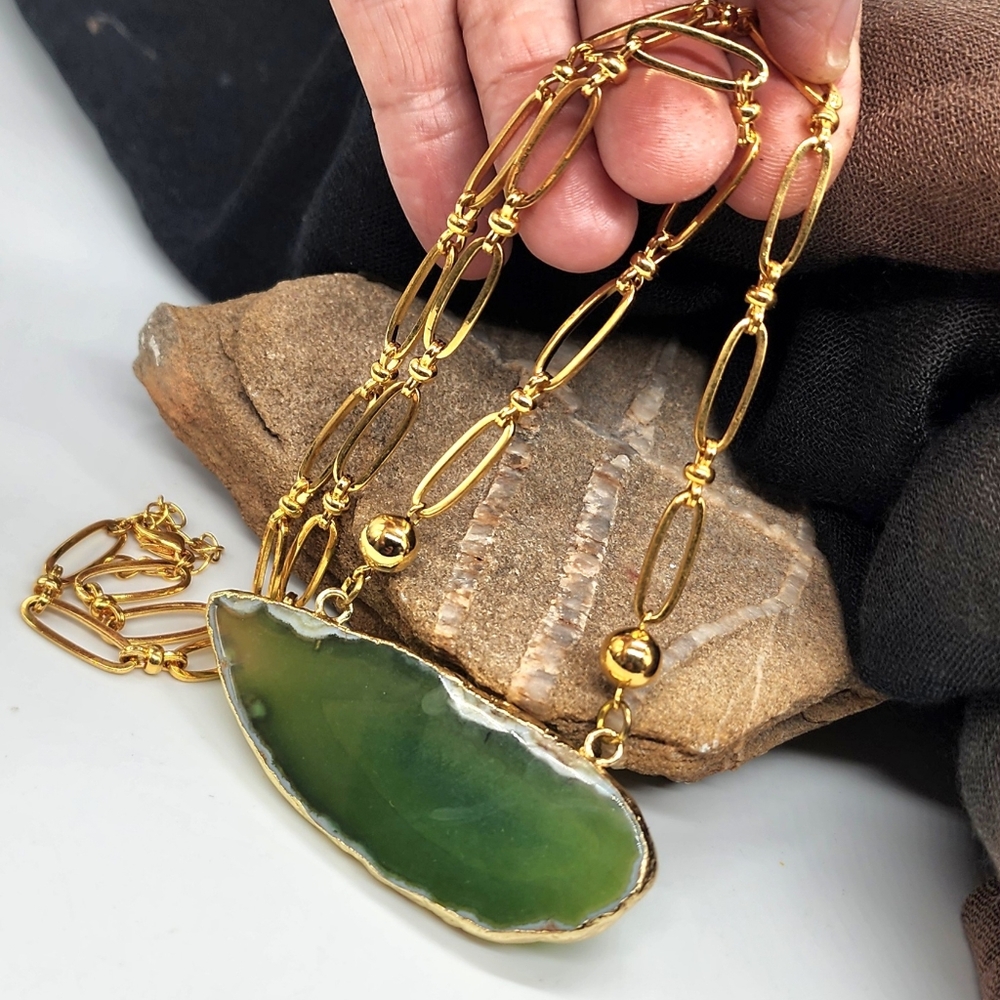 Boho Genuine Gold plated Raw Agate Stone Hypoallergenic Boho Necklace - Picture 9 of 13